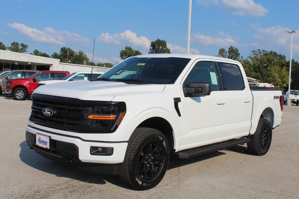 New 2025 Ford F-150 XLT Truck SuperCrew Cab