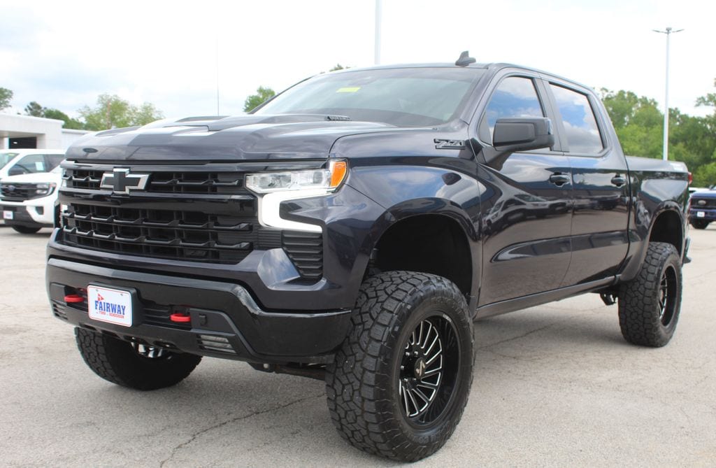 Used 2022 Chevrolet Silverado 1500 LT Trail Boss Truck Crew Cab