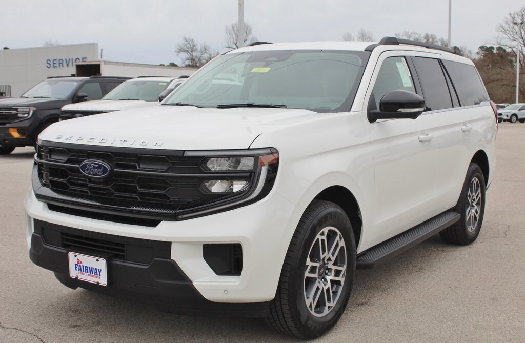 New 2026 Ford Expedition Active SUV