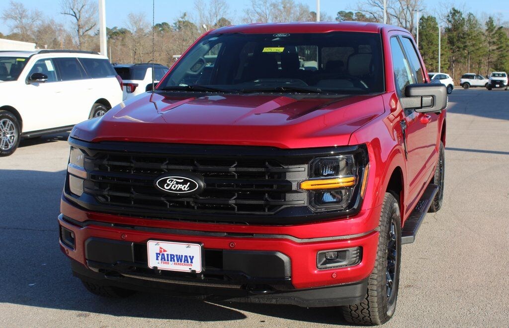 New 2025 Ford F-150 XLT Truck SuperCrew Cab