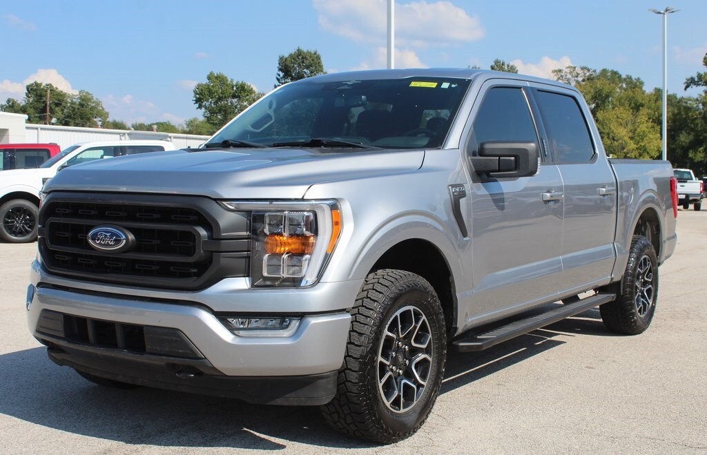 2023 Ford F-150 XLT photo 4