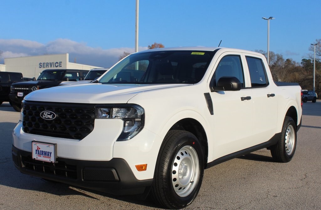 New 2026 Ford Maverick XL Truck SuperCrew