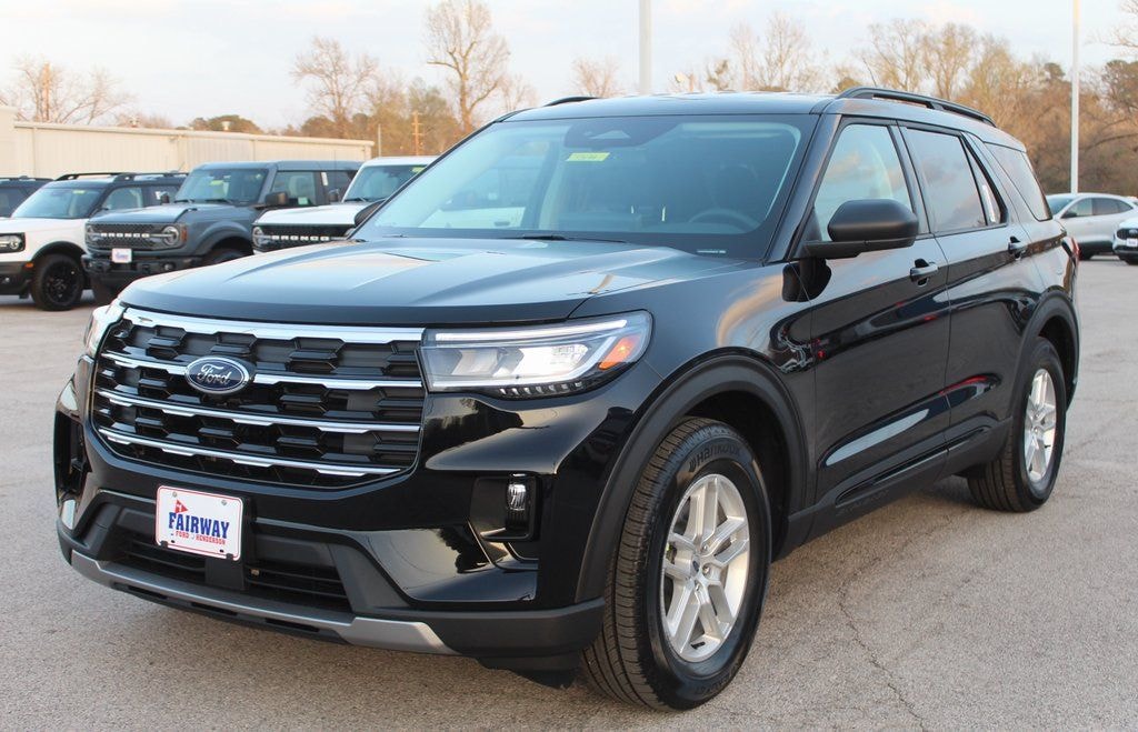 New 2026 Ford Explorer Active SUV