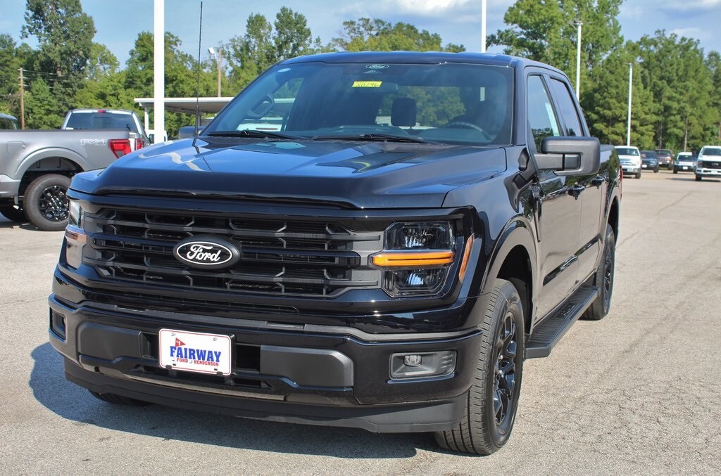 New 2025 Ford F-150 XLT Truck SuperCrew Cab