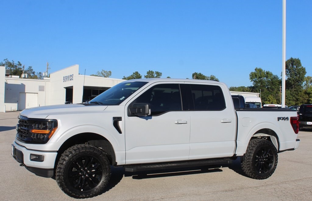 New 2025 Ford F-150 XLT Truck SuperCrew Cab