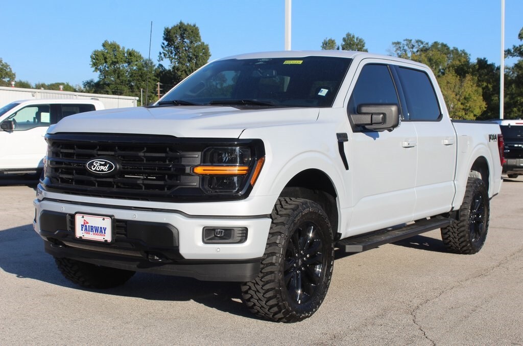 New 2025 Ford F-150 XLT Truck SuperCrew Cab