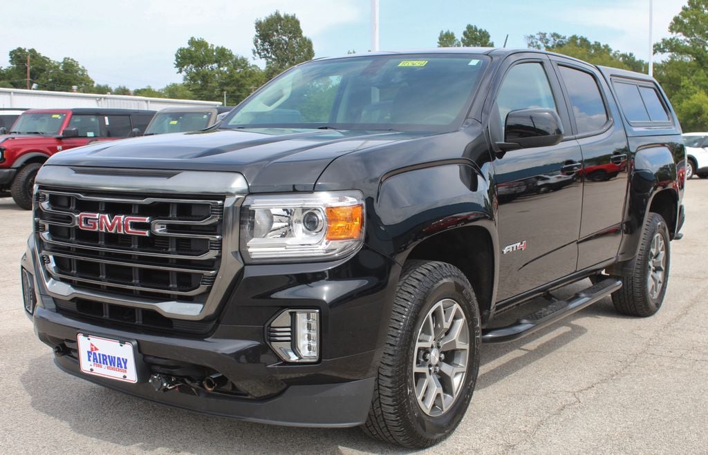 Used 2022 GMC Canyon AT4 w/Leather Truck Crew Cab