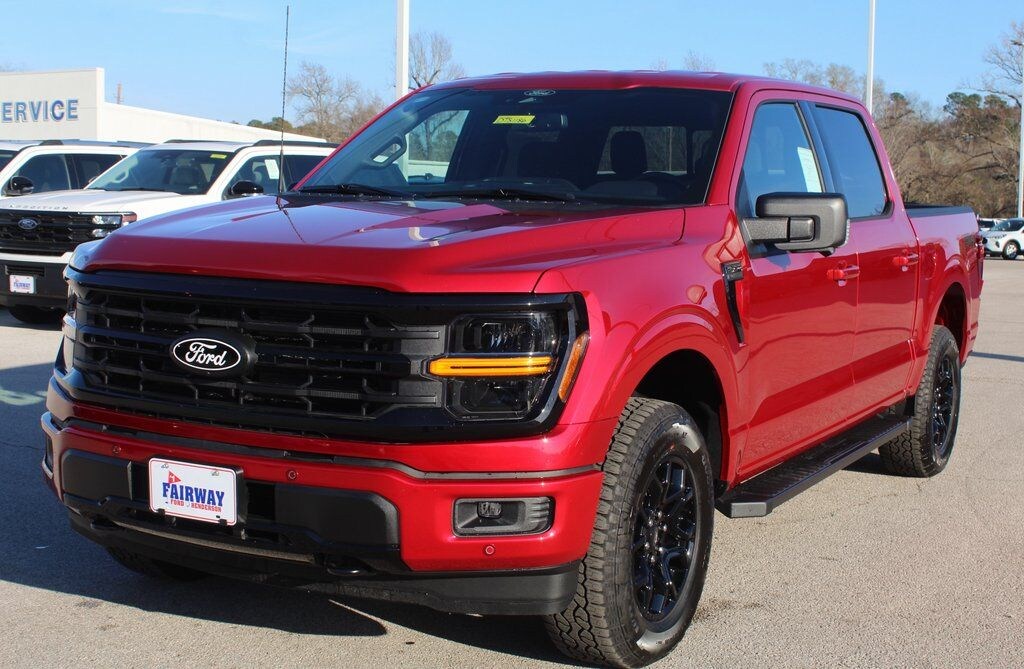 New 2025 Ford F-150 XLT Truck SuperCrew Cab