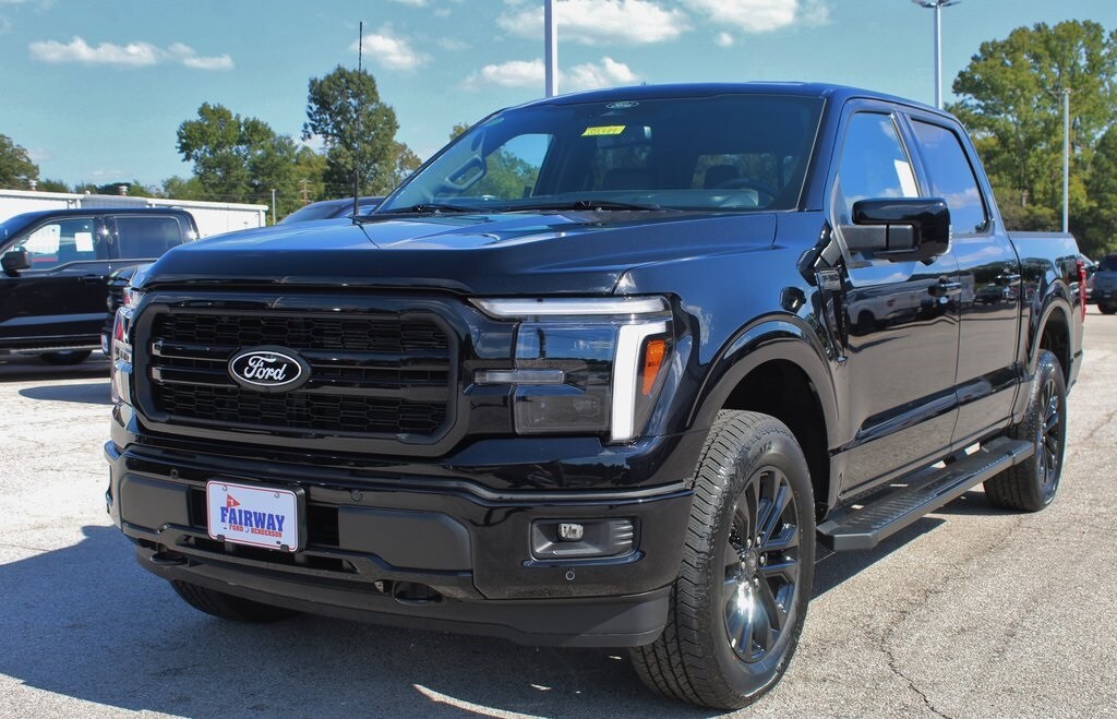 New 2025 Ford F-150 Lariat Truck SuperCrew Cab