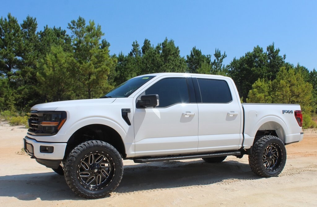 New 2025 Ford F-150 XLT Truck SuperCrew Cab