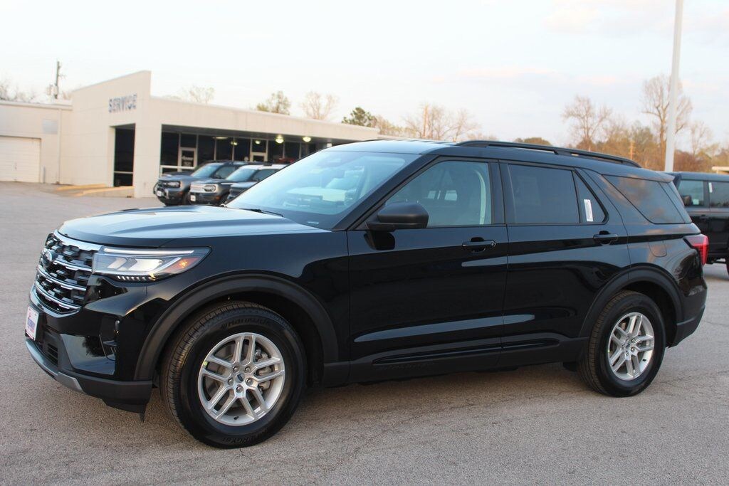 New 2026 Ford Explorer Active SUV