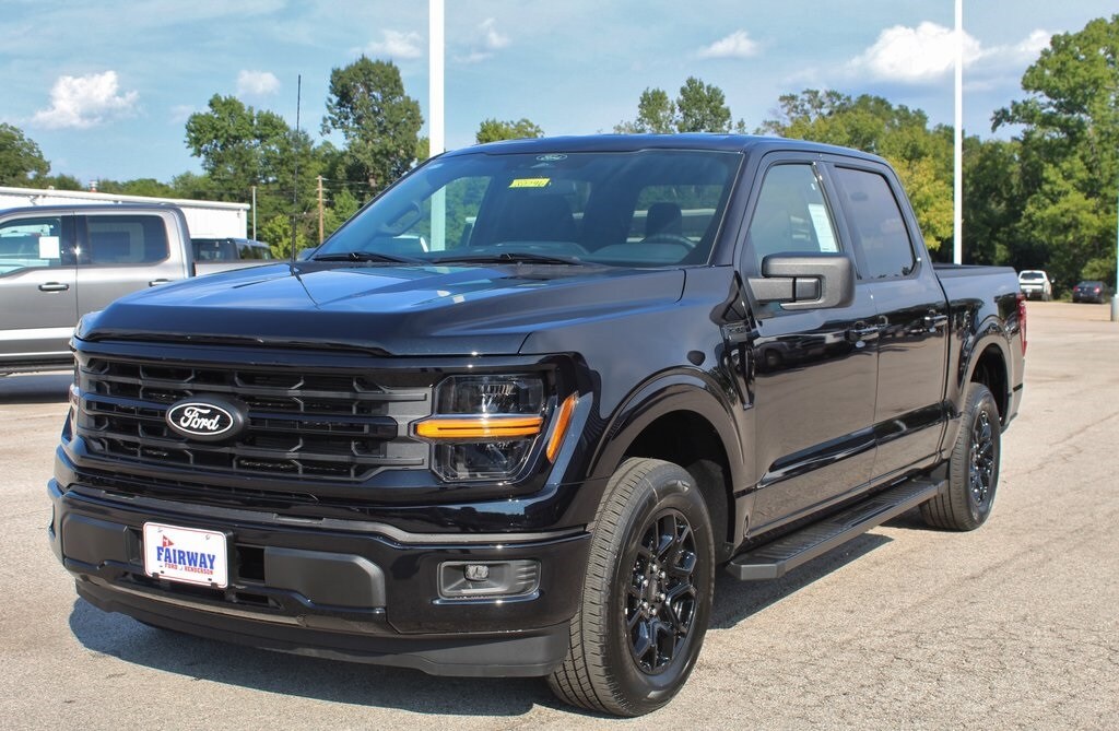 New 2025 Ford F-150 XLT Truck SuperCrew Cab