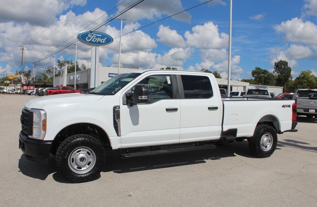 New 2026 Ford F-250 Truck Crew Cab
