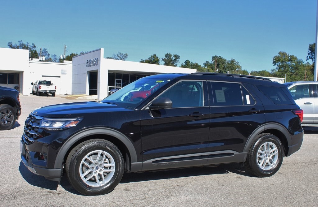 New 2026 Ford Explorer Active SUV