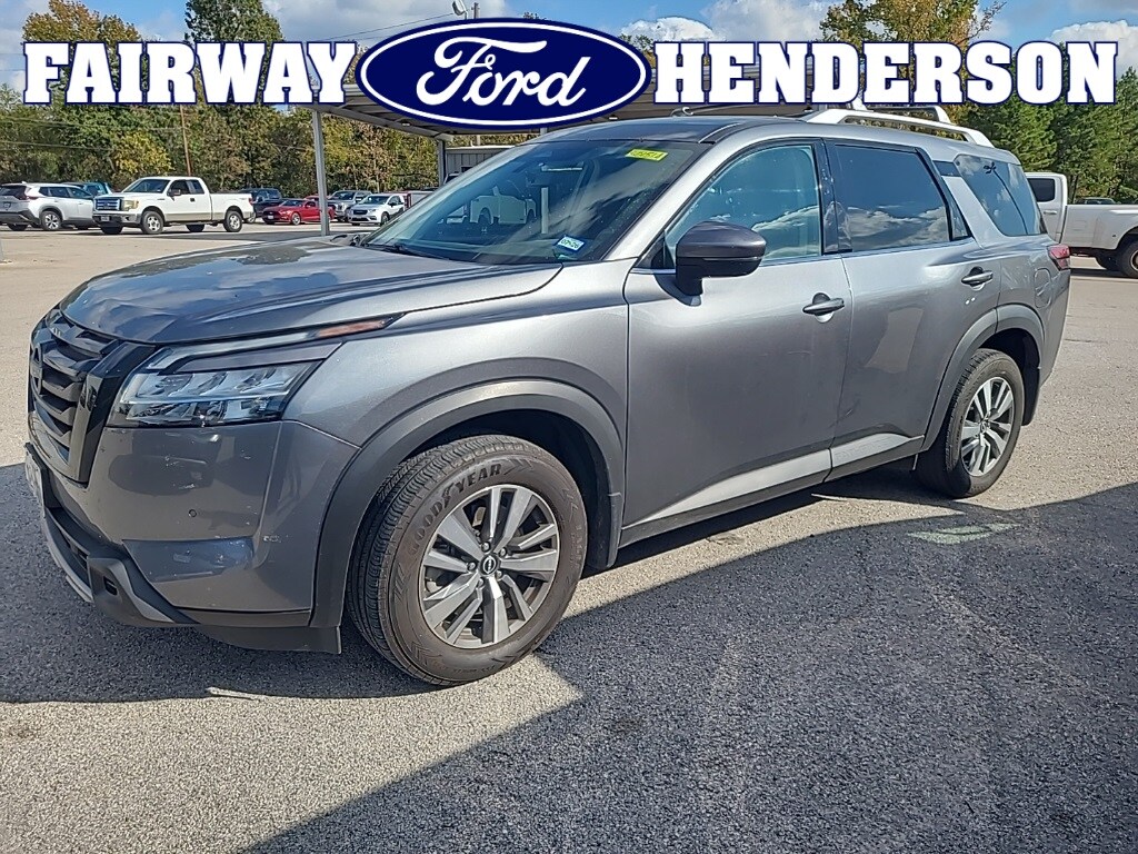 Used 2024 Nissan Pathfinder SL SUV