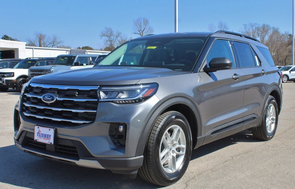 New 2026 Ford Explorer Active SUV