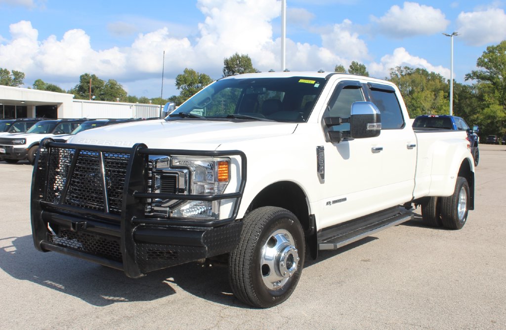 Used 2022 Ford F-350SD Lariat Truck Crew Cab