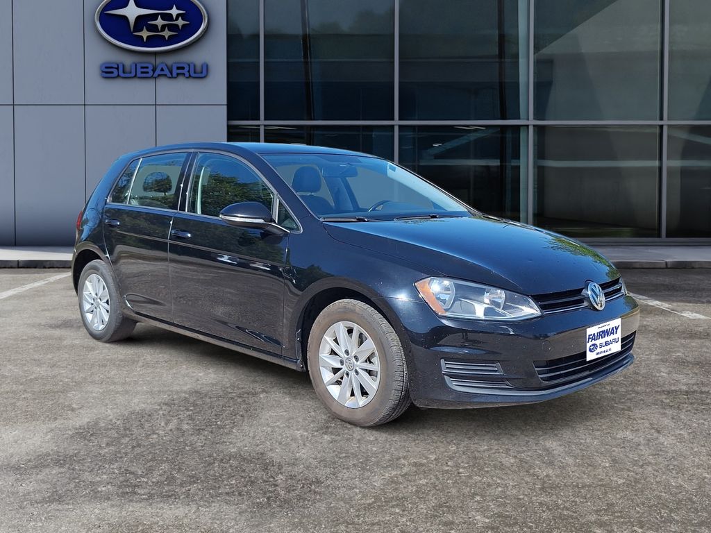 2015 Volkswagen Golf TSI S 4-Door photo 2