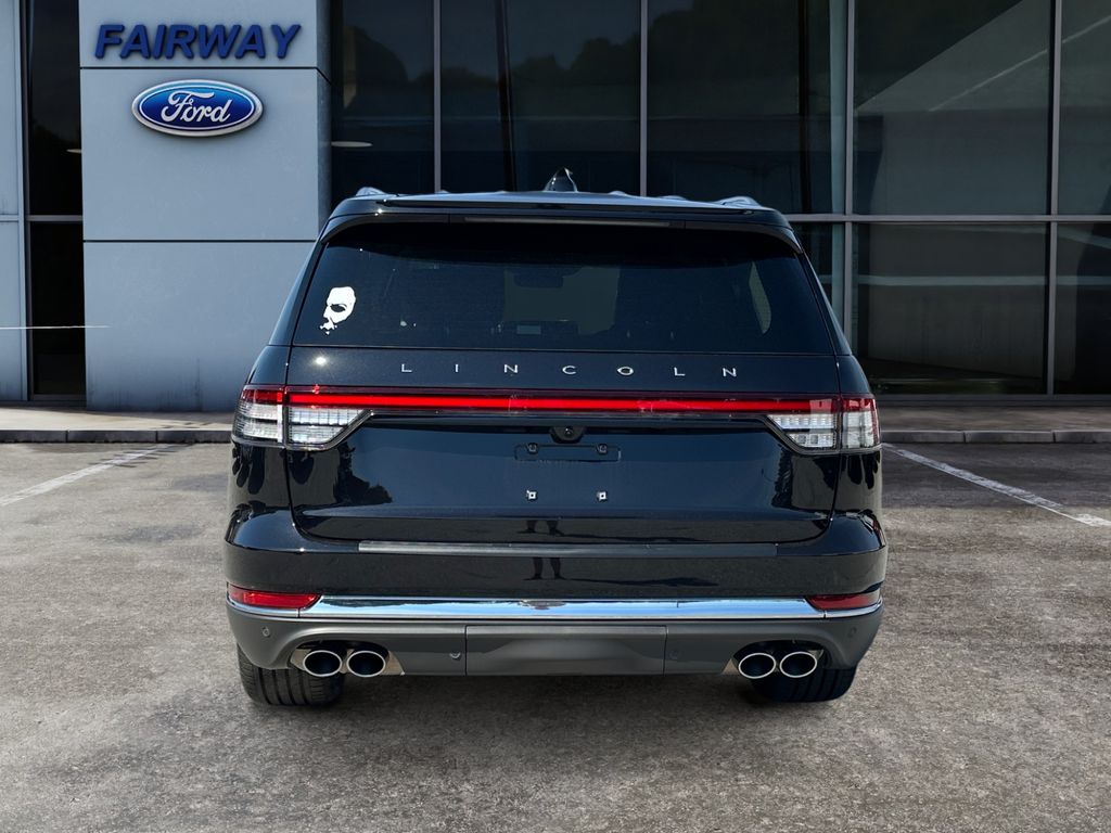 2025 Lincoln Aviator Reserve photo 5