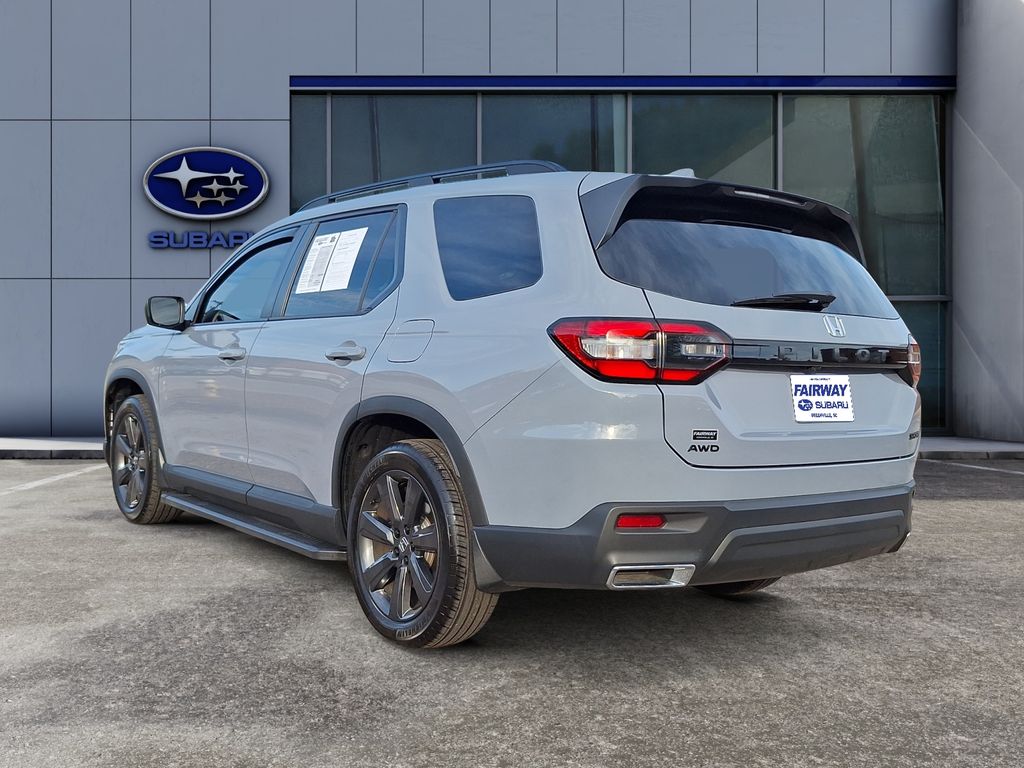 2025 Honda Pilot Sport photo 4