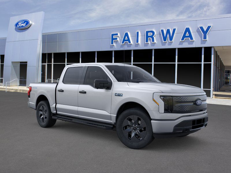 2024 Ford F-150 Lightning XLT - Photo 7