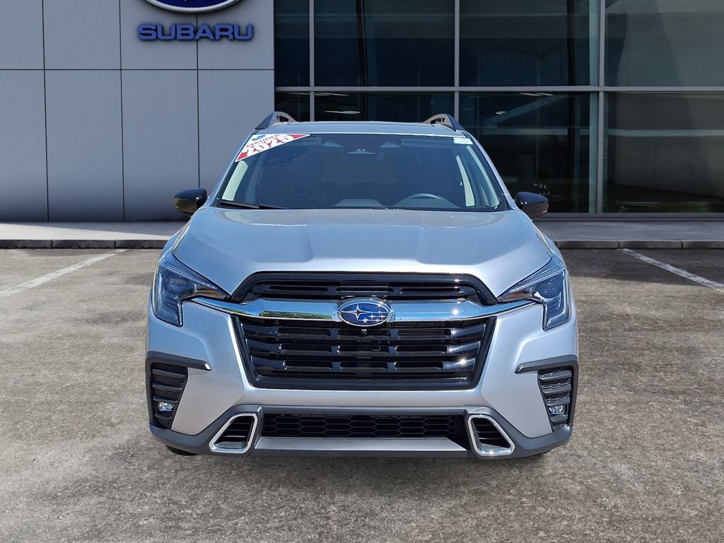 2025 Subaru Ascent Touring 7-Passenger photo 2