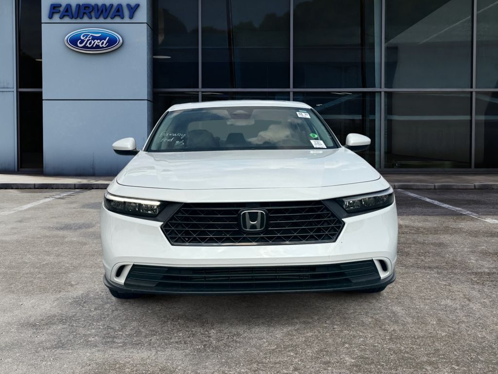 2023 Honda Accord EX photo 2