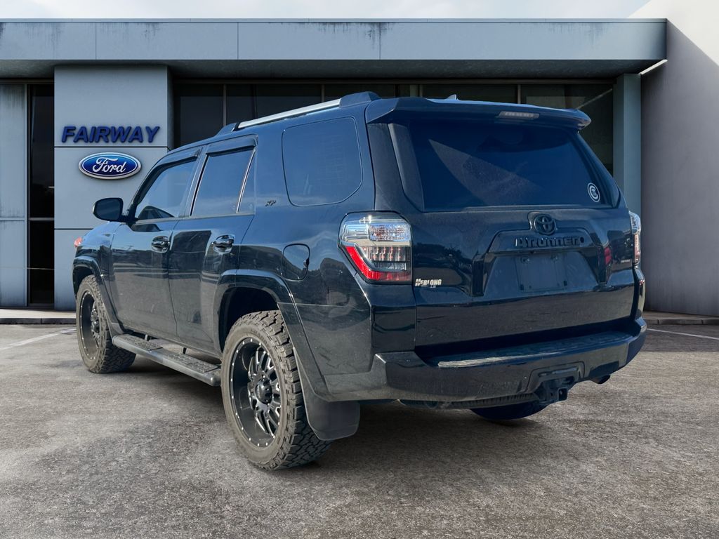 2019 Toyota 4Runner SR5 Premium Limited TRD Pro photo 3