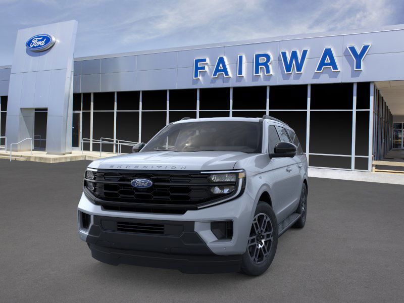 2025 Ford Expedition photo 2