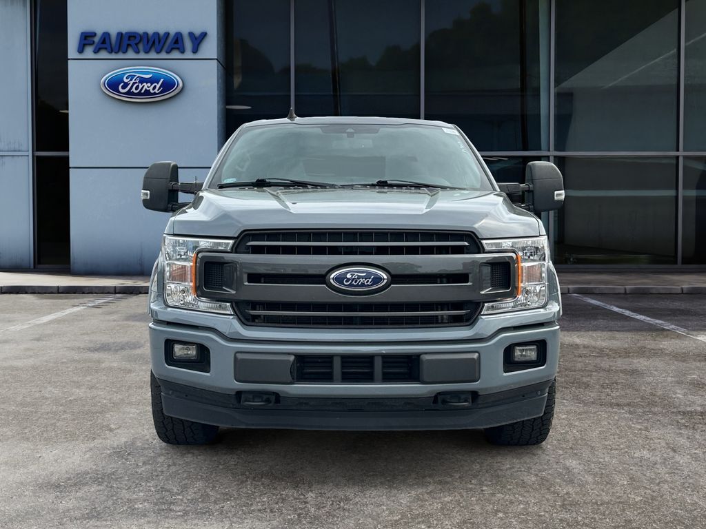 2020 Ford F-150 XLT photo 3