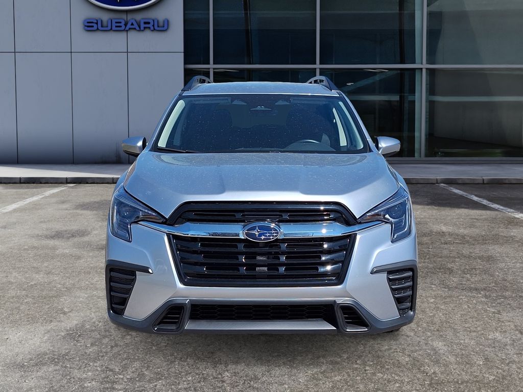 2025 Subaru Ascent Premium 7-Passenger photo 2