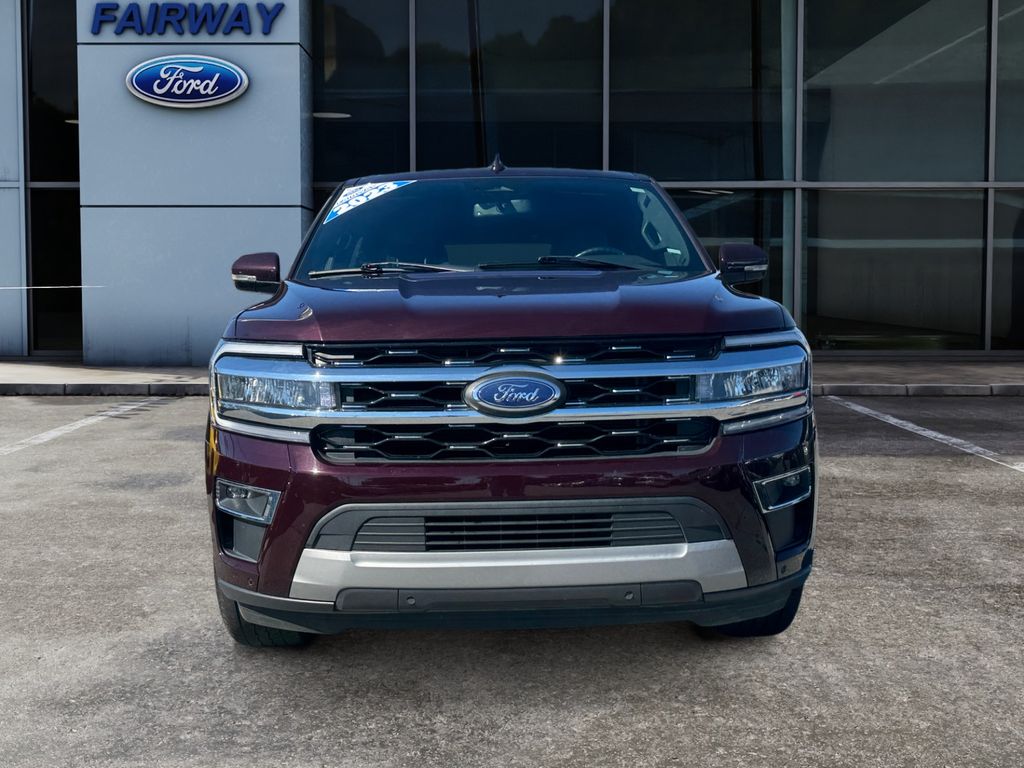 2023 Ford Expedition Max Limited photo 2