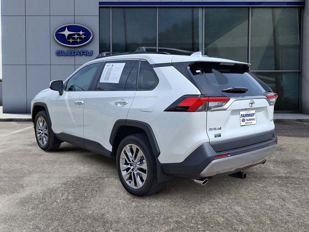 2024 Toyota RAV4 Limited photo 4