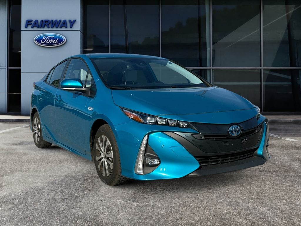 Used 2022 Toyota Prius Prime Limited with VIN JTDKAMFP7N3225913 for sale in Greenville, SC