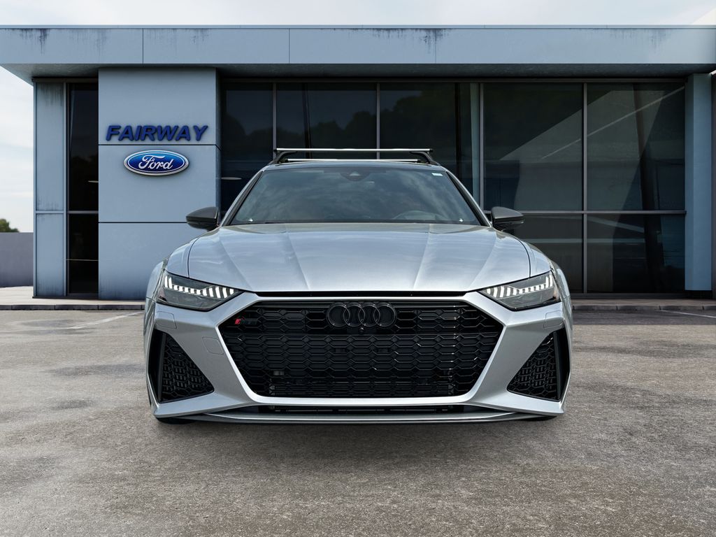2025 Audi RS 6 Avant 4.0T performance photo 3