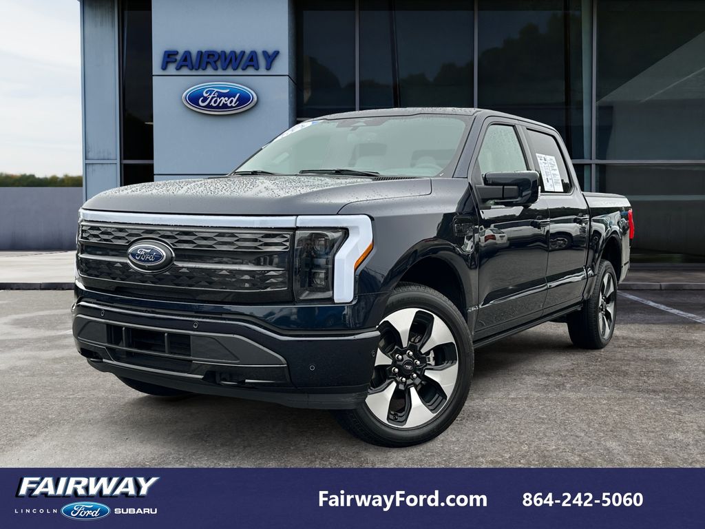 2023 Ford F-150 Lightning Platinum's photo