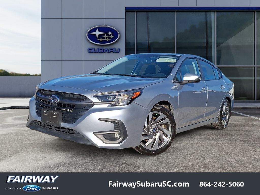 2024 Subaru Legacy Limited's photo