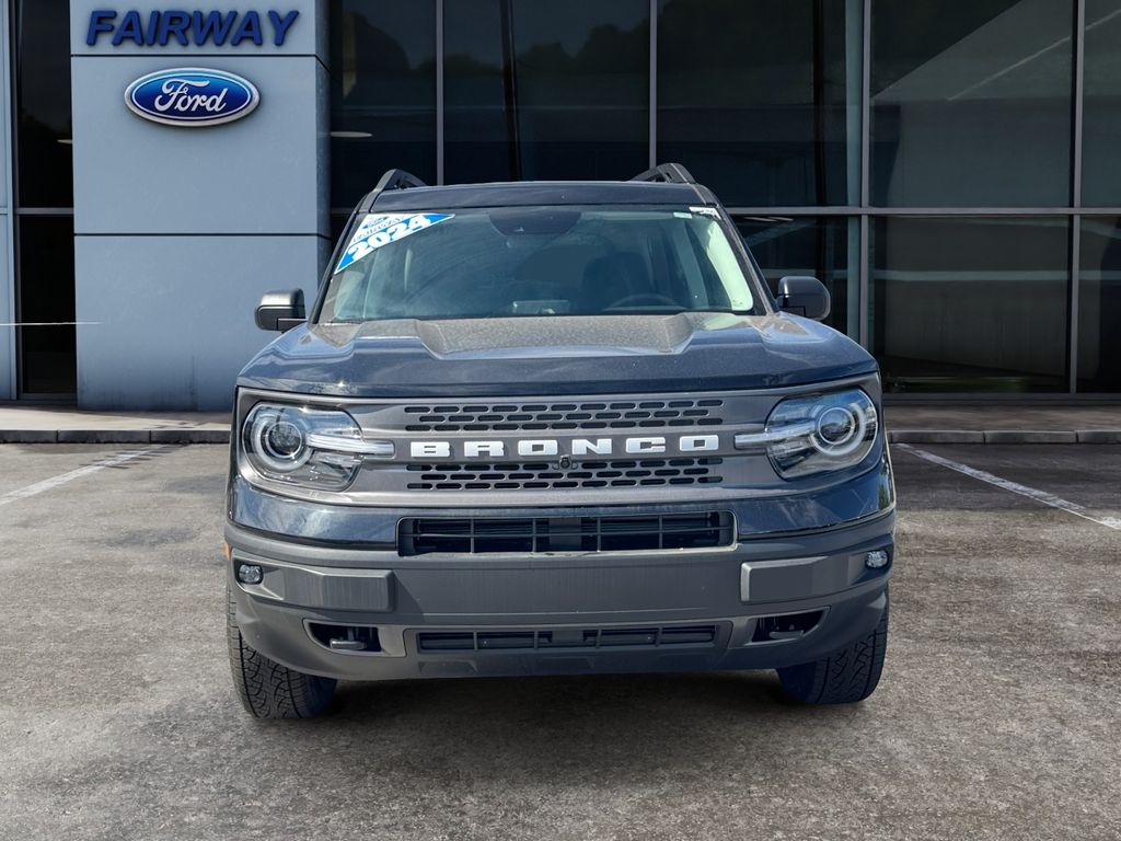 2024 Ford Bronco Sport Badlands photo 2