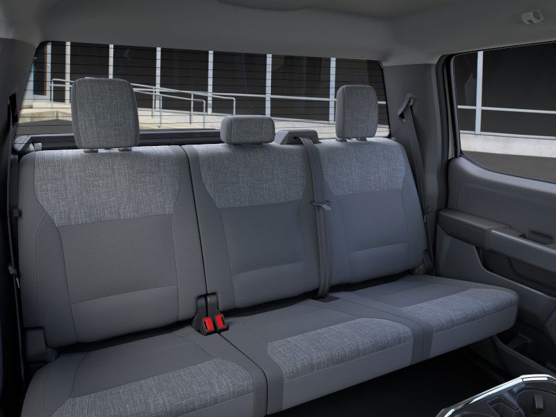 2024 Ford F-150 Lightning XLT - Photo 11