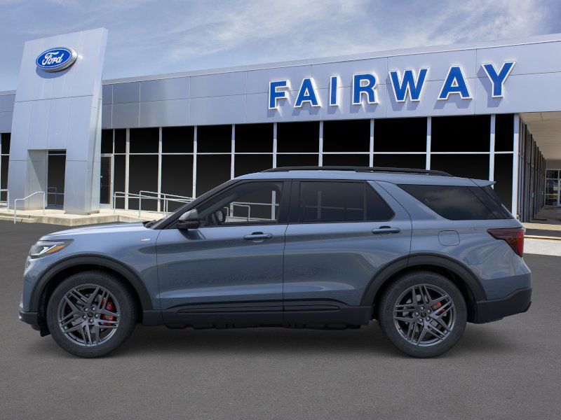 2025 Ford Explorer ST-Line photo 3