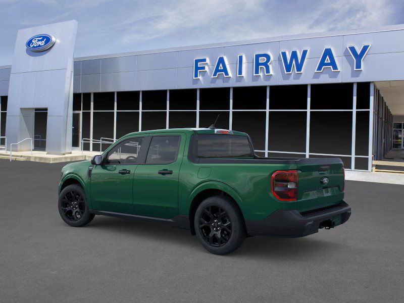 2025 Ford Maverick XLT photo 2