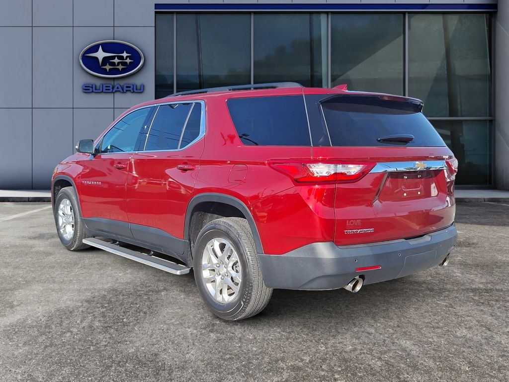 2021 Chevrolet Traverse Cloth 1LT photo 4