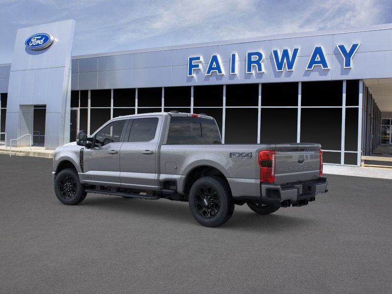 2025 Ford F-350 Lariat photo 2