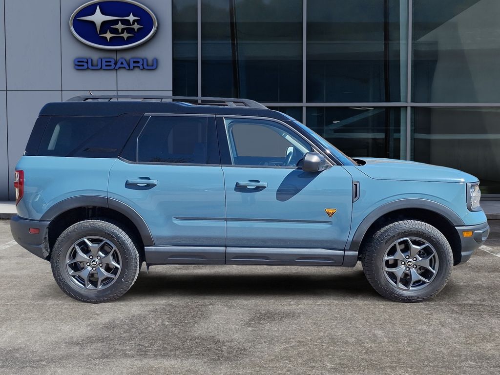 2023 Ford Bronco Sport Badlands photo 3