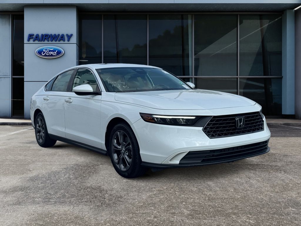 2023 Honda Accord EX photo 3