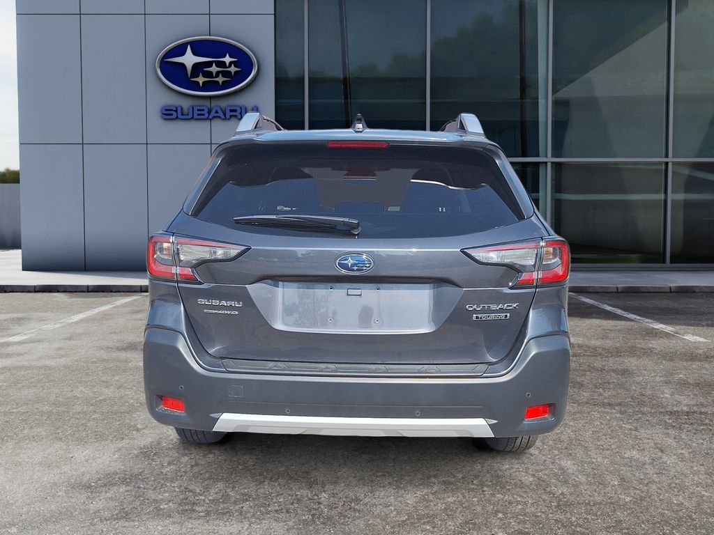2024 Subaru Outback Touring photo 5