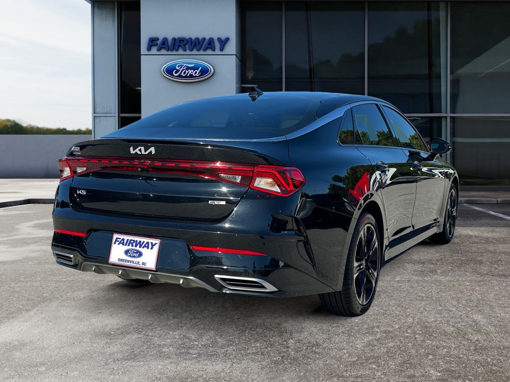 2024 Kia K5 GT-Line photo 6