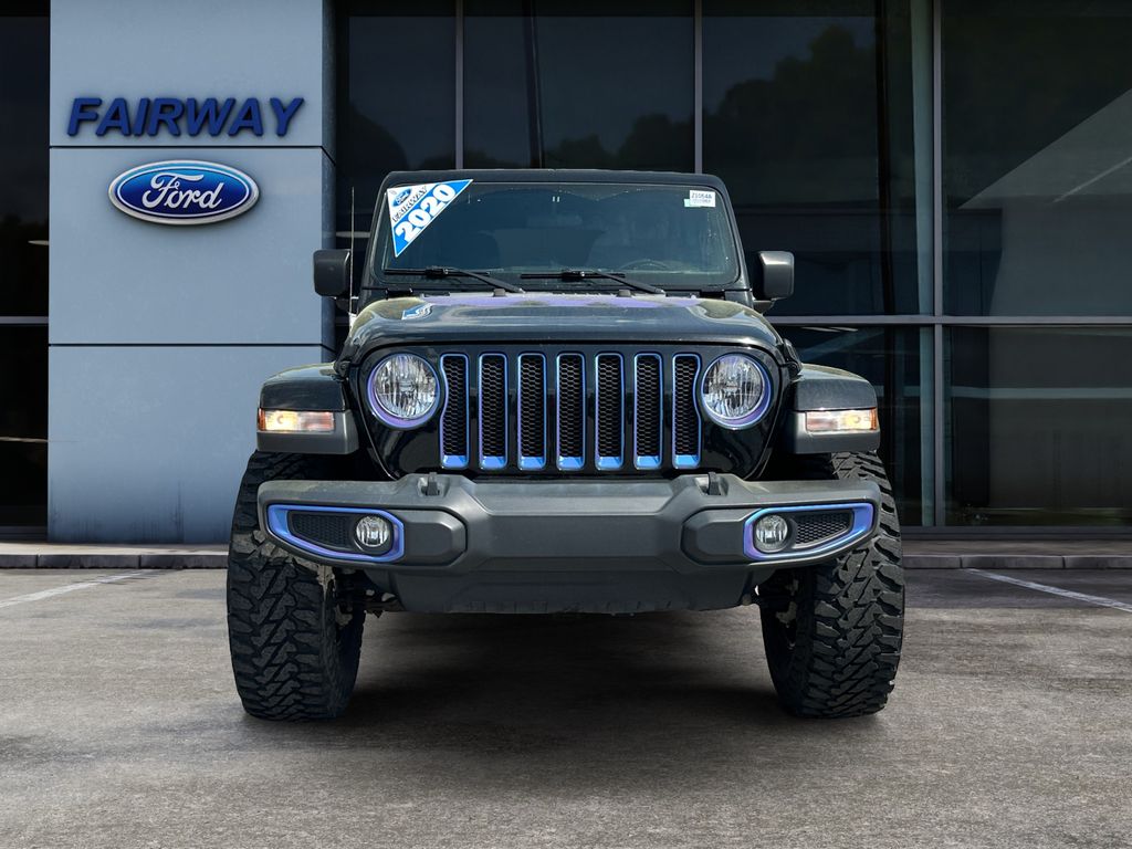 2020 Jeep Wrangler Unlimited Sahara photo 3