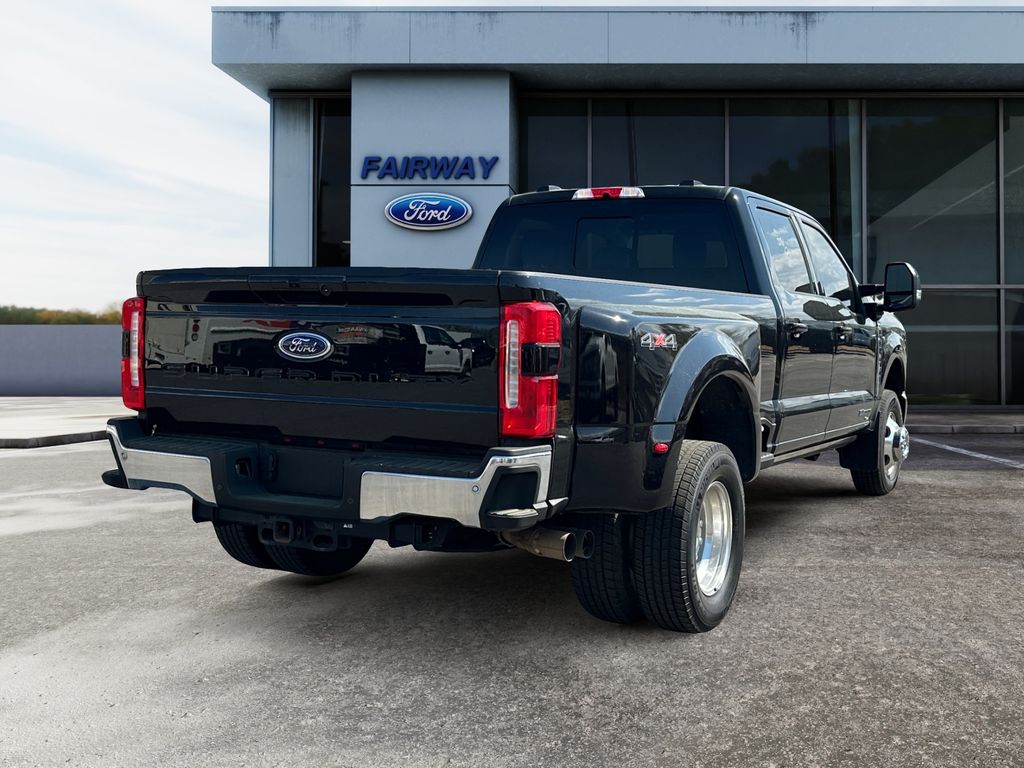 2024 Ford F-350 photo 6