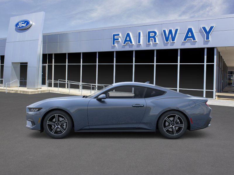 2025 Ford Mustang EcoBoost photo 3